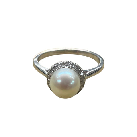 Pearl & Diamond Ring