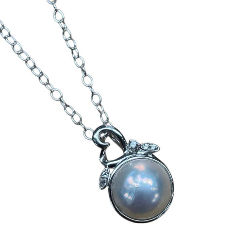 Mabe' Pearl Pendant